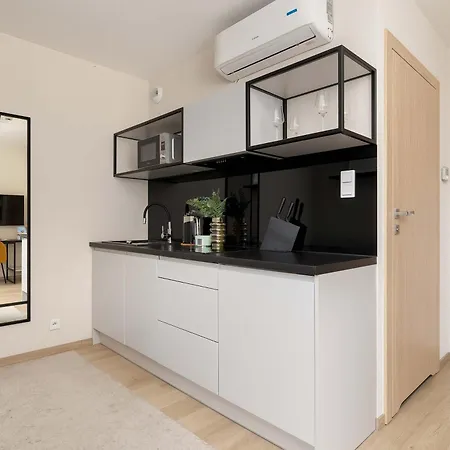 Spacious For 2 People By Renters Krakow