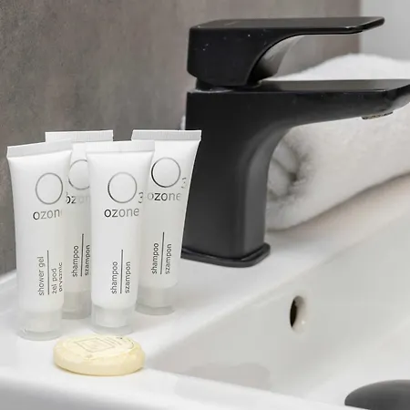 Spacious For 2 People By Renters شقة *